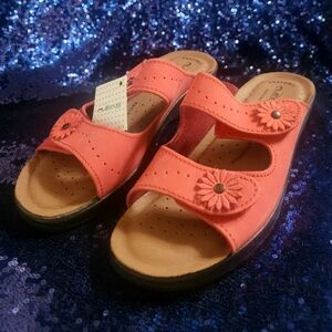 FLEXUS Women's Coral Pink Leather Sandals EU Size 39 (New with Tags)